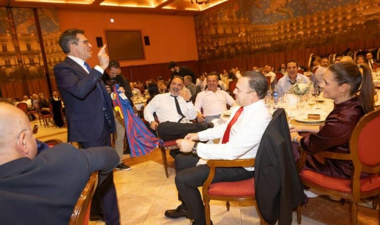 ev-20251201-04-cena-benefica-fundacion